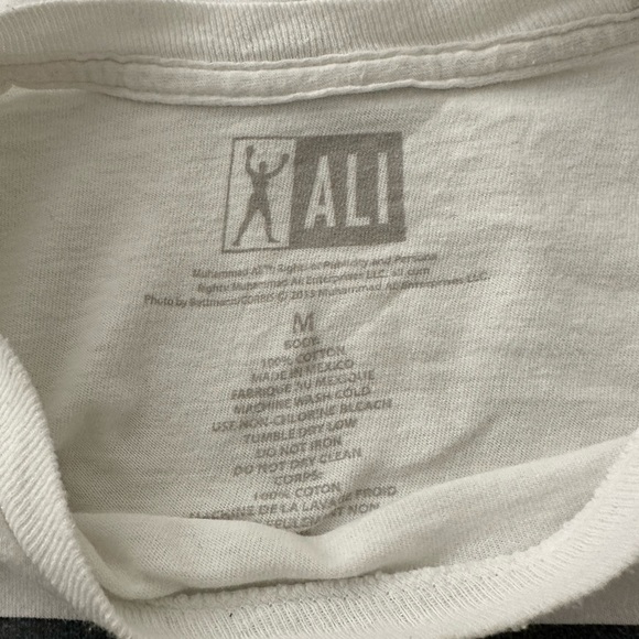 Muhammad Ali Graphic T-Shirt - Picture 4 of 5